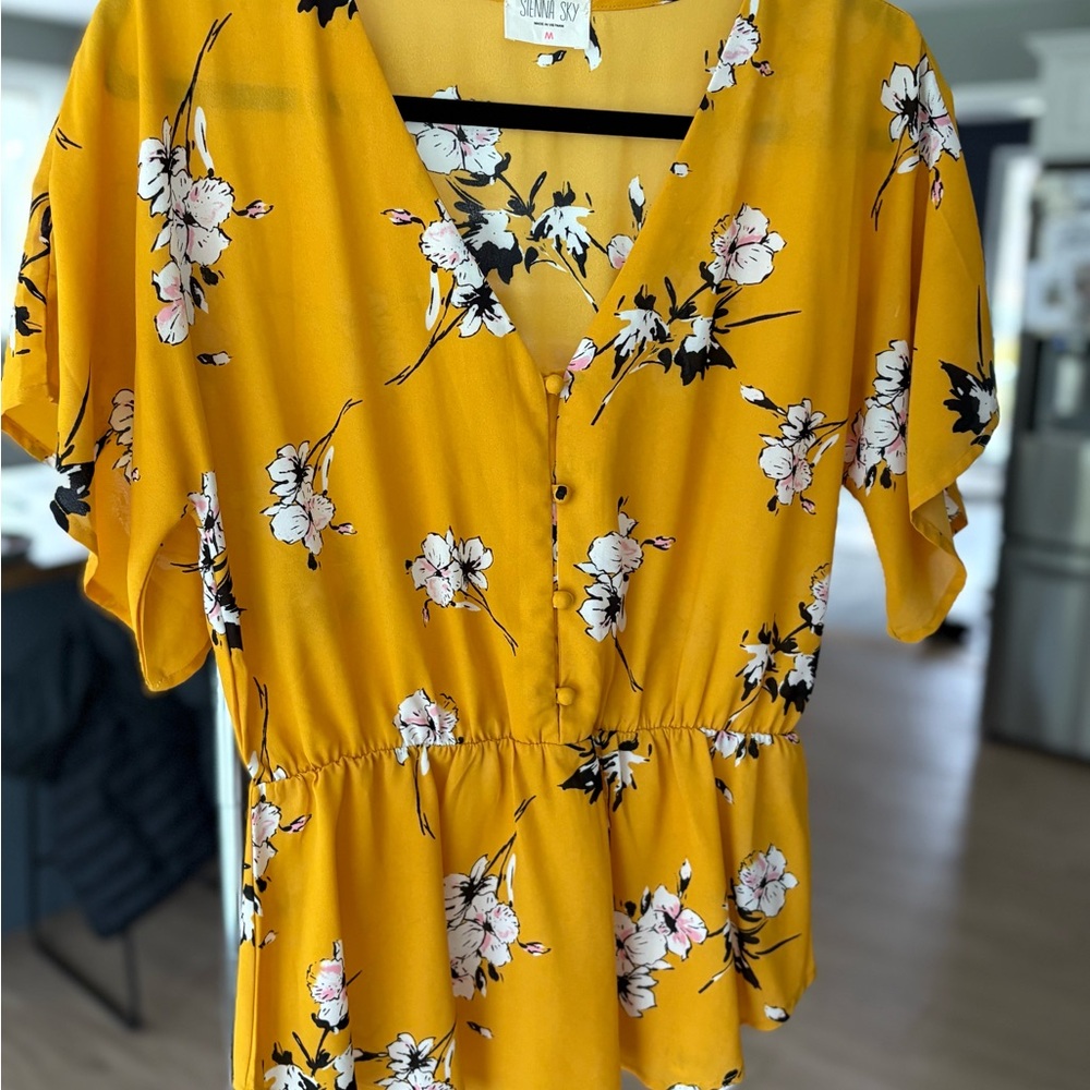 Women's Yellow Floral Top